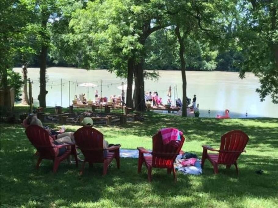 The River Haven - Sleeps 32 - On Guadalupe River Seguin Kültér fotó