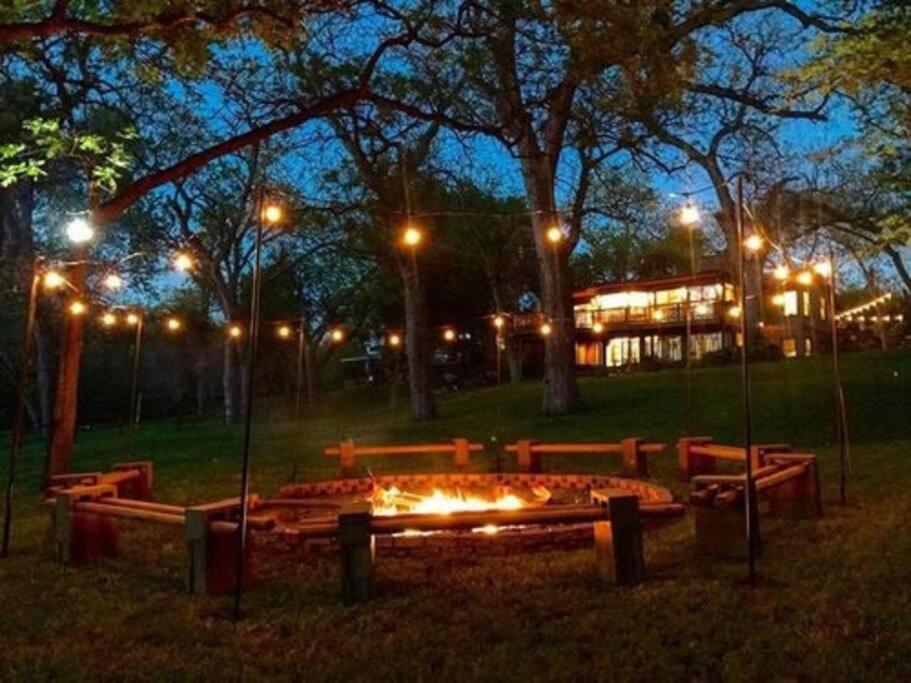 The River Haven - Sleeps 32 - On Guadalupe River Seguin Kültér fotó
