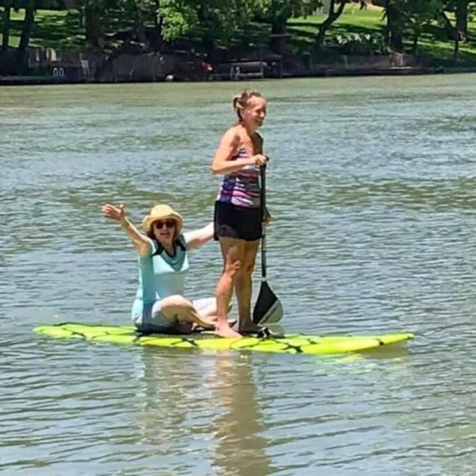 The River Haven - Sleeps 32 - On Guadalupe River Seguin Kültér fotó